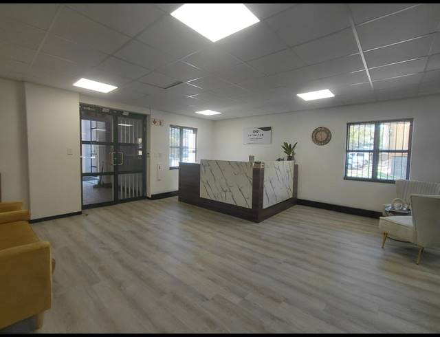 428M² OFFICE TO LET IN BRYANSTON